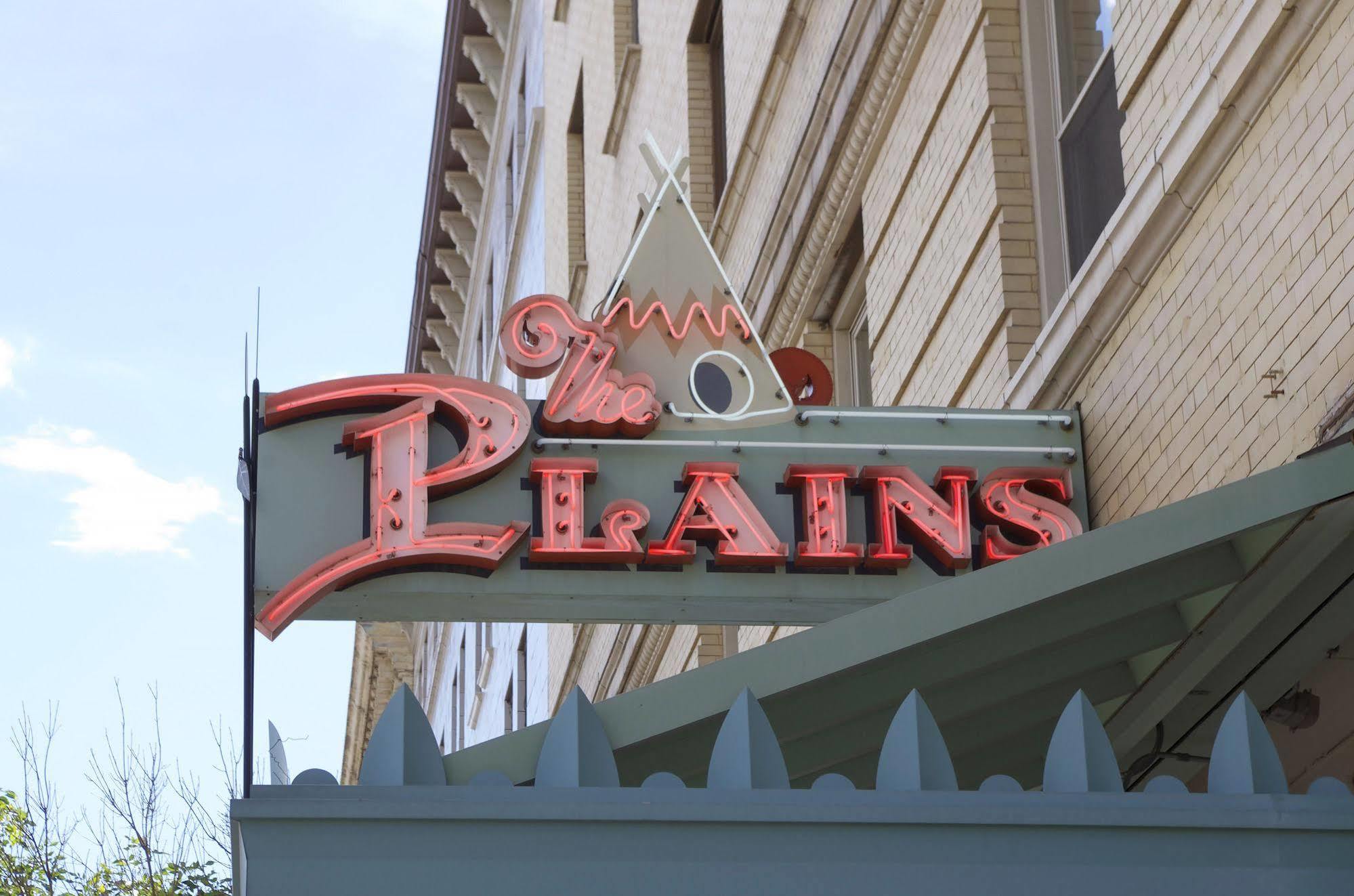 Historic Plains Hotel Cheyenne Exterior photo